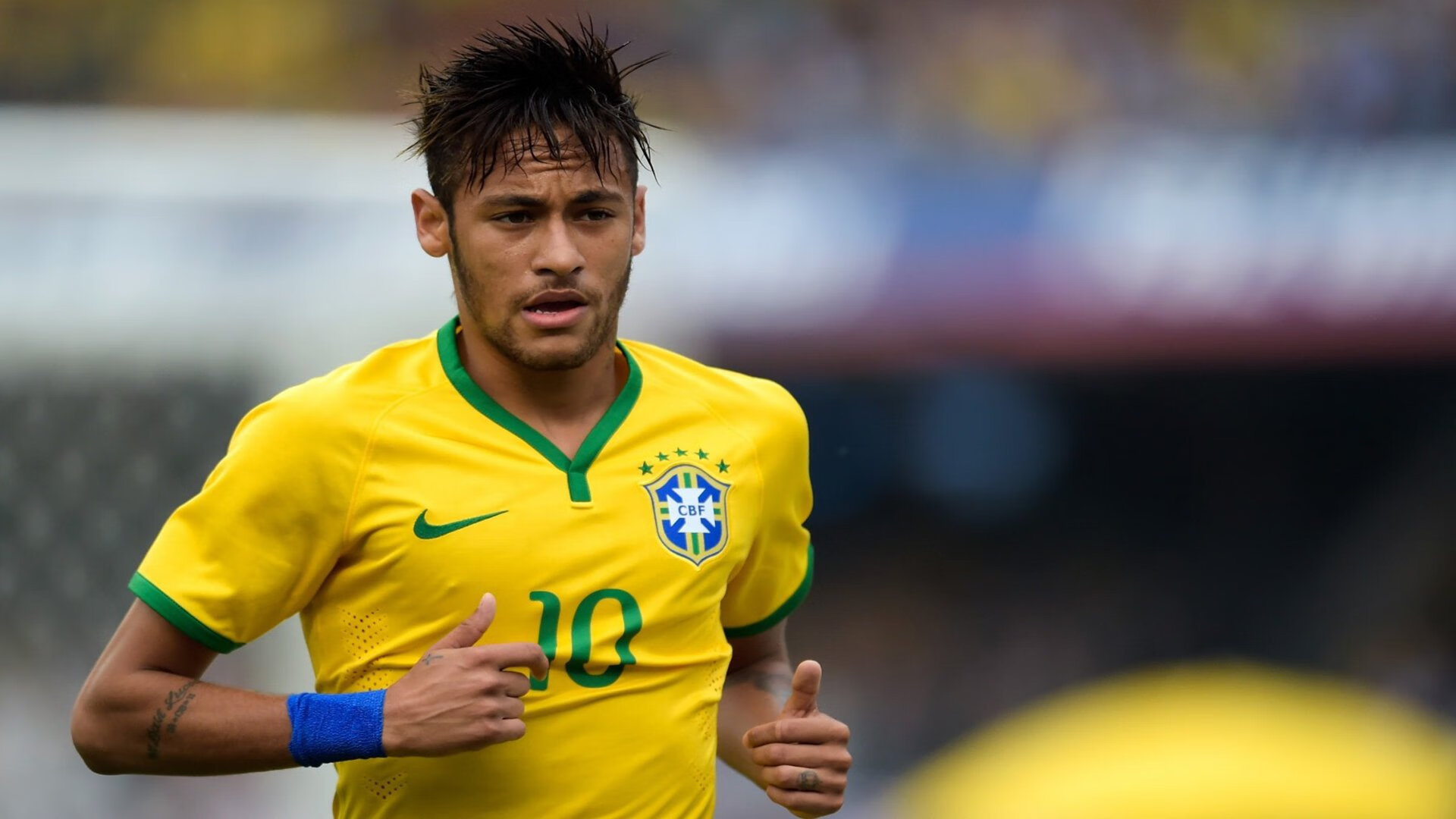 萨拉赫关键节点连续得分，南非对阵突尼斯中的决定性瞬间